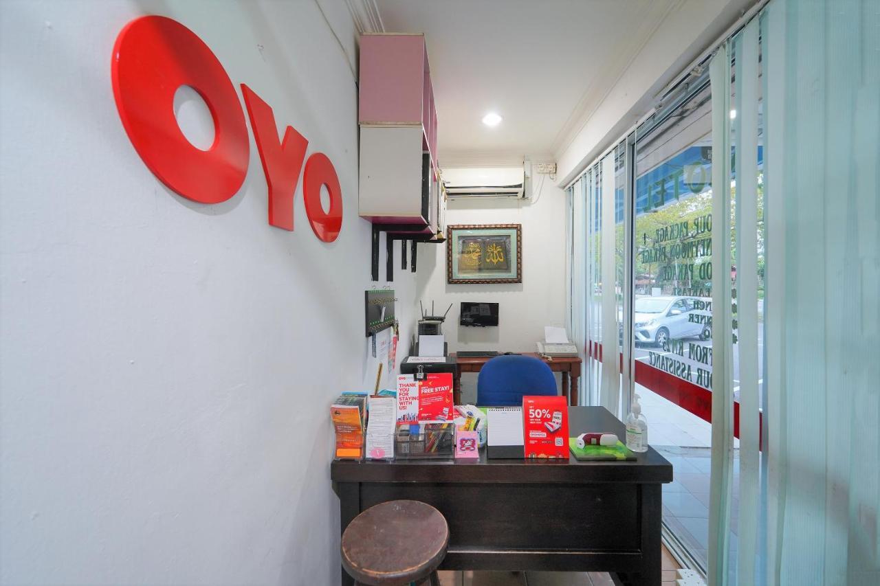 Oyo 89850 Mutiara Motel Kuah Dış mekan fotoğraf